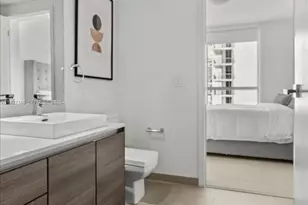 1080 Brickell Ave, Miami, FL 33131 - Photo 24
