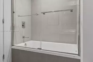 1080 Brickell Ave, Miami, FL 33131 - Photo 26