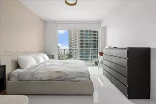 1080 Brickell Ave, Miami, FL 33131 - Photo 16