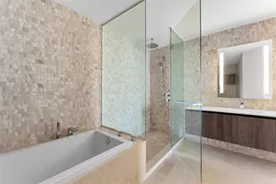 88 SW 7th St, Miami, FL 33130 - Photo 24