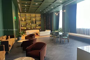 11 NE 6th St, Miami, FL 33132 - Photo 4