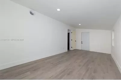 3017 NW 2nd St, Pompano Beach, FL 33069 - Photo 14