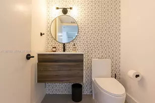 17600 N Bay Rd, Sunny Isles Beach, FL 33160 - Photo 6