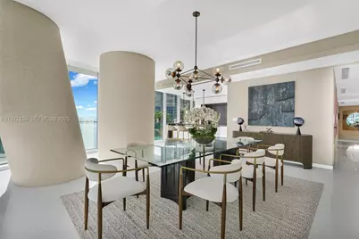 300 Biscayne Blvd Way #301E, Miami, FL 33131 - Photo 22