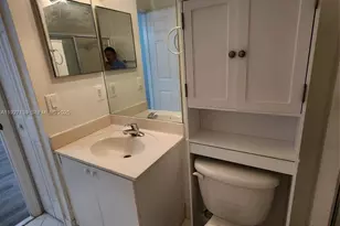 1213 NE 32nd Ave, Homestead, FL 33033 - Photo 16