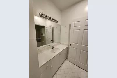 1213 NE 32nd Ave #0, Homestead, FL 33033 - Photo 8