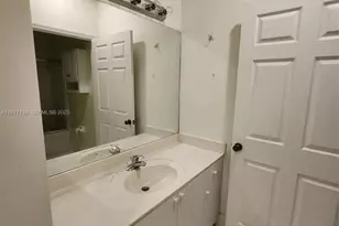 1213 NE 32nd Ave, Homestead, FL 33033 - Photo 8