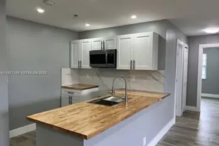 5415 NW 22nd St, Lauderhill, FL 33313 - Photo 6