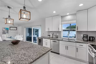251 SE 8th St, Pompano Beach, FL 33060 - Photo 8