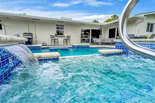 251 SE 8th St, Pompano Beach, FL 33060 - Photo 34