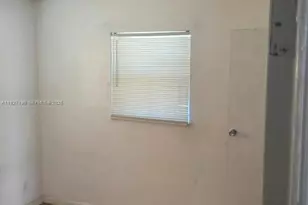 628 SW 4th St, Belle Glade, FL 33430 - Photo 12