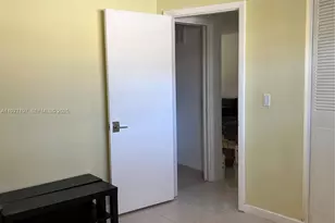 300 NE 20th St, Boca Raton, FL 33431 - Photo 18