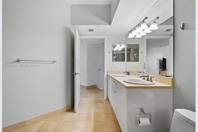 19900 E Country Club Dr #1112, Aventura, FL 33180 - Photo 20