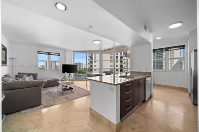 19900 E Country Club Dr #1112, Aventura, FL 33180 - Photo 6