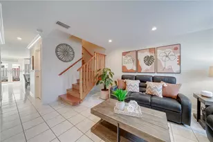 15410 SW 74th Cir Ct, Miami, FL 33193 - Photo 4