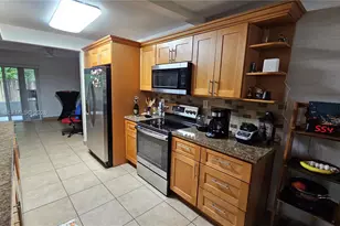 2750 N 34th Ave, Hollywood, FL 33021 - Photo 2
