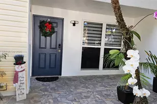 2750 N 34th Ave, Hollywood, FL 33021 - Photo 2
