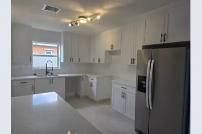 6455 Custer St, Hollywood, FL 33024 - Photo 1