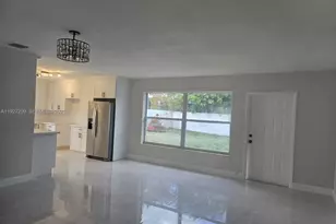 6455 Custer St, Hollywood, FL 33024 - Photo 2