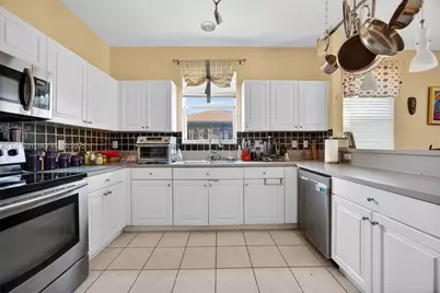 9002 SW 214th Ln, Cutler Bay, FL 33189 - Photo 14