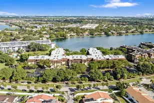 661 NE 195th St, Miami, FL 33179 - Photo 28