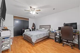 661 NE 195th St, Miami, FL 33179 - Photo 12
