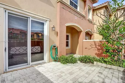 4909 Schooner Drive, Fort Lauderdale, FL 33312 - Photo 8