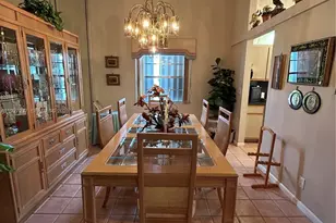 5275 Tiffany Anne Cir, West Palm Beach, FL 33417 - Photo 4