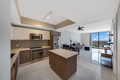 5300 Paseo Blvd #1910, Doral, FL 33166 - Photo 8