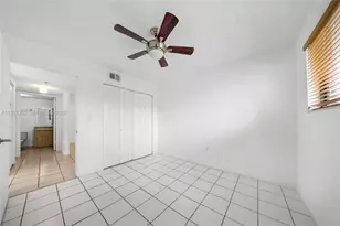 5765 W 25th Ct, Hialeah, FL 33016 - Photo 12