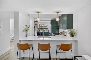 237 City View Dr, Fort Lauderdale, FL 33311 - Photo 8