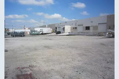 3121 E 11th Ave #3121, Hialeah, FL 33013 - Photo 2