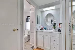 53005 Del Rio Bay, Palm Beach, FL 33436 - Photo 16