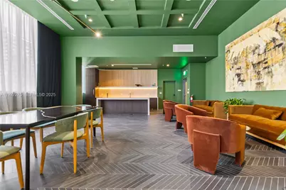 11 NE 6th St #3213, Miami, FL 33132 - Photo 12