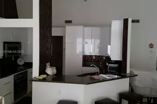 10136 NW 43rd Terrace, Doral, FL 33178 - Photo 10