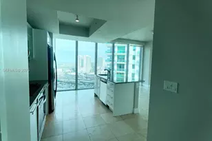 888 Biscayne Blvd, Miami, FL 33132 - Photo 10