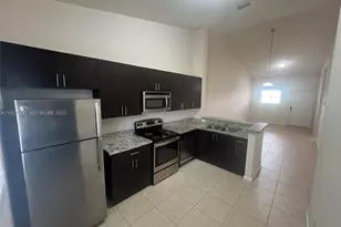 3427 W 80th St, Hialeah, FL 33018 - Photo 8