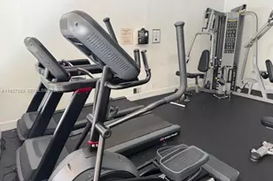 4550 NW 9th St, Miami, FL 33126 - Photo 16