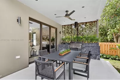 1008 NE 114th St, Biscayne Park, FL 33161 - Photo 50