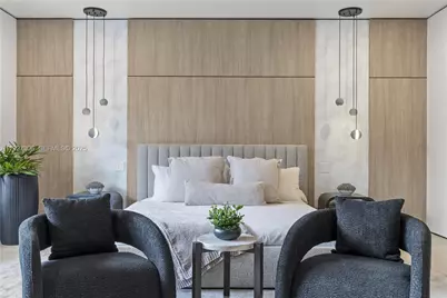 1008 NE 114th St, Biscayne Park, FL 33161 - Photo 32