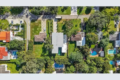 1008 NE 114th St, Biscayne Park, FL 33161 - Photo 66
