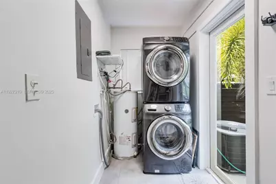 475 NW 42nd St, Miami, FL 33127 - Photo 18