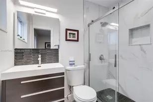 475 NW 42nd St, Miami, FL 33127 - Photo 12