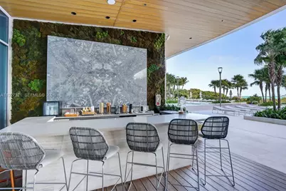 5775 Collins Ave #605, Miami Beach, FL 33140 - Photo 34