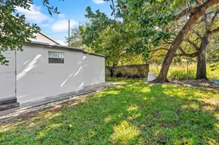 6318 NW 19th Ct, Miami, FL 33147 - Photo 18