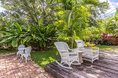 665 NE 120th St, Biscayne Park, FL 33161 - Photo 34