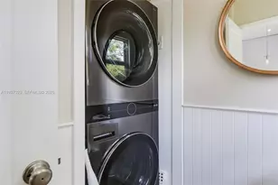 665 NE 120th St, Biscayne Park, FL 33161 - Photo 36