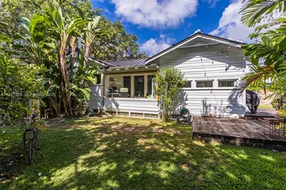 665 NE 120th St, Biscayne Park, FL 33161 - Photo 22