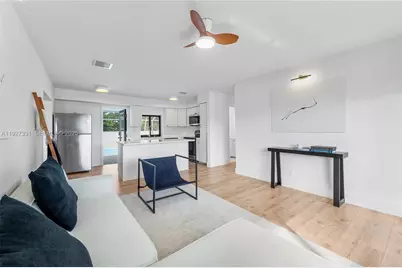 9915 SW 212th St, Cutler Bay, FL 33189 - Photo 2