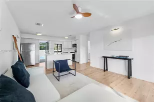 9915 SW 212th St, Cutler Bay, FL 33189 - Photo 2